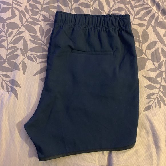 H&M swim shorts - Picture 7 of 7